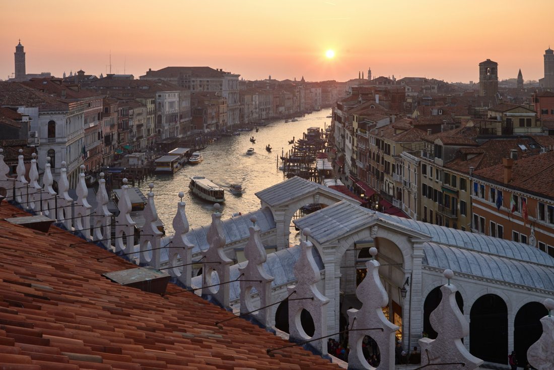 Canais e arquitetura de Veneza
